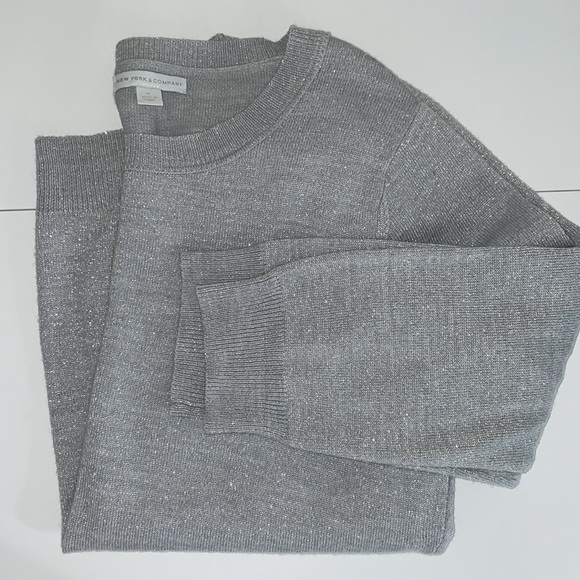 Silver/Grey New York & Company Light Mid Sleeve Sweater - Picture 6 of 6